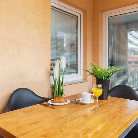 Apartment Canaria Pula